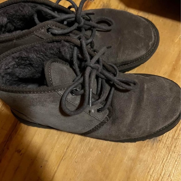 Used - Picture 3 of 3